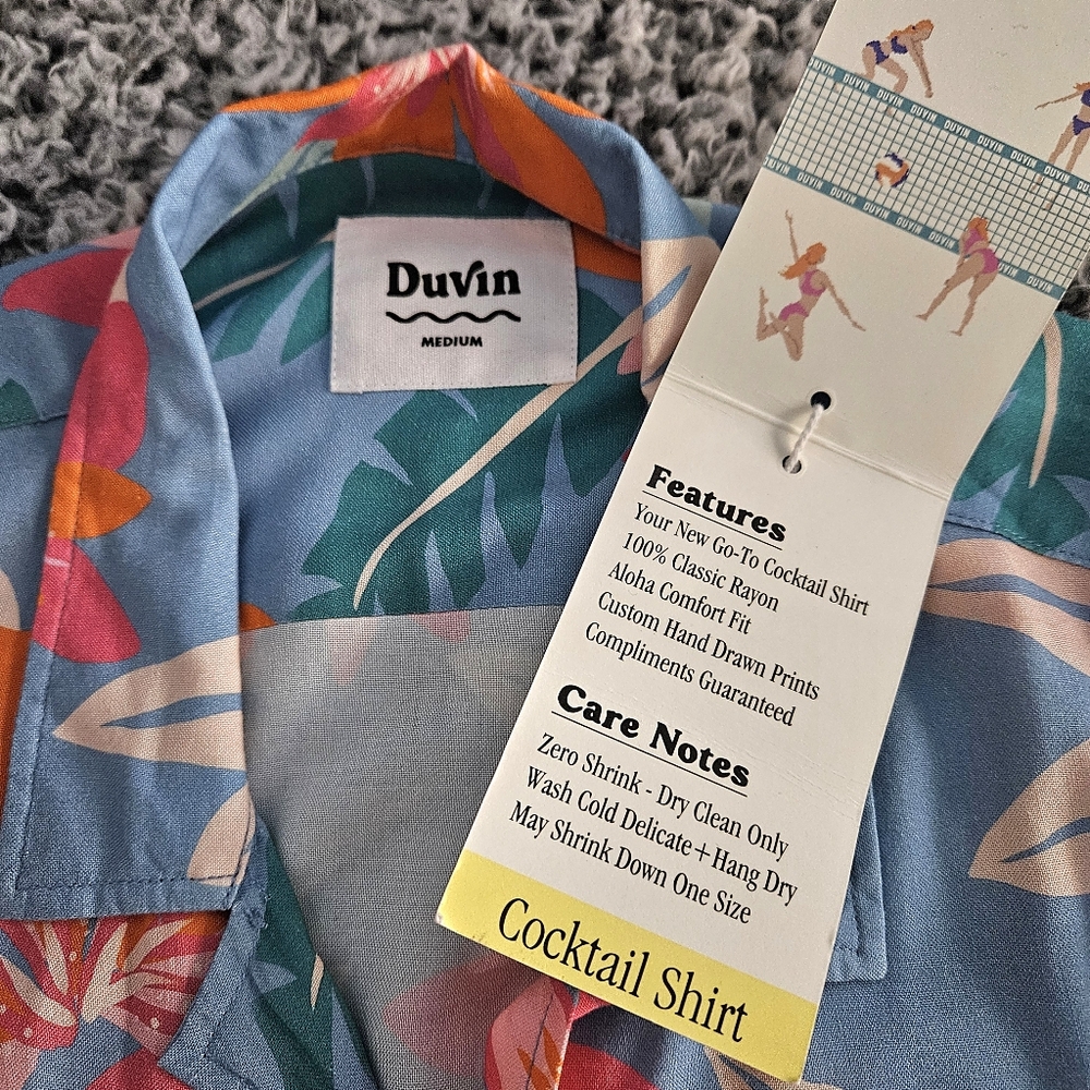 Duvin Mens Hawaiian Shirt Medium M Short Sleeve Button Up Floral Tropical Beach - Picture 3 of 14